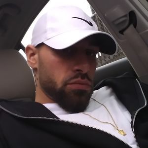 Meet your Posher, Justin